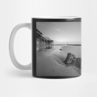 Pier and rocks on Cromer beach, Norfolk Mug